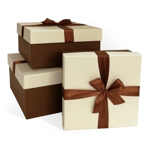 Коробка подарочная с бантом цв.слоновая кость-шоколадный 21*21*11см Д10103К.172.1